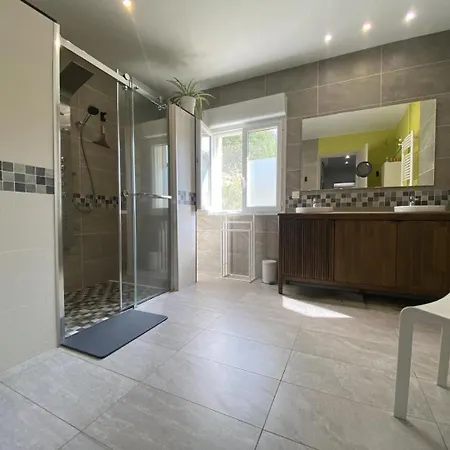 Bonica Vista - 6 Personnes Tatil Evi Oms